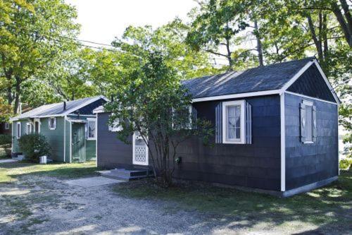 Cabin #2 - M Den Cabin Carp Lake Exterior foto